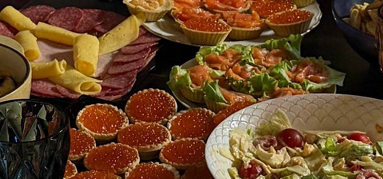 Воришку красной икры поймали в Ярославской области