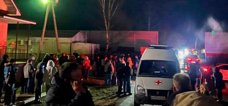 Пассажиров поезда сообщением Москва — Ярославль задержали в пути почти на два часа_306361