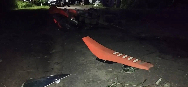 В Ярославской области молодой водитель питбайка погиб, не уступив дорогу иномарке_319027