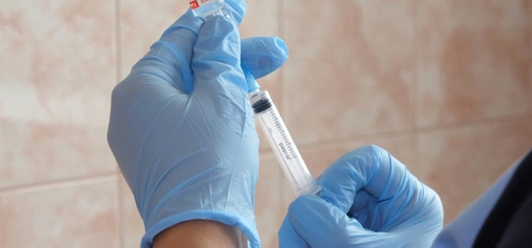 Бесплодие после вакцинации — правда или миф: ответ специалиста