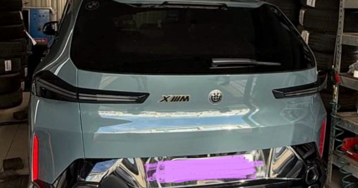 В центре Ярославля из подземного паркинга угнали BMW XM за 16 миллионов