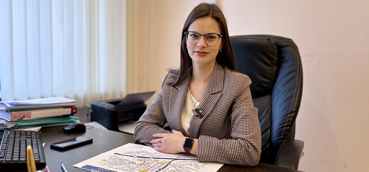 Официально: по подозрению в получении взятки задержана директор департамента транспорта Ярославской области
