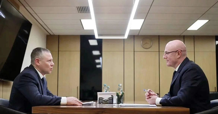 Дмитрий Чернышенко провёл рабочую встречу с губернатором Ярославской области Михаилом Евраевым