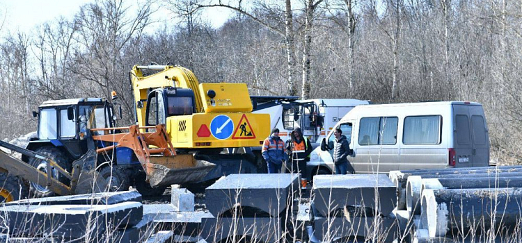 В Ярославле приступили к ремонту Тормозного шоссе