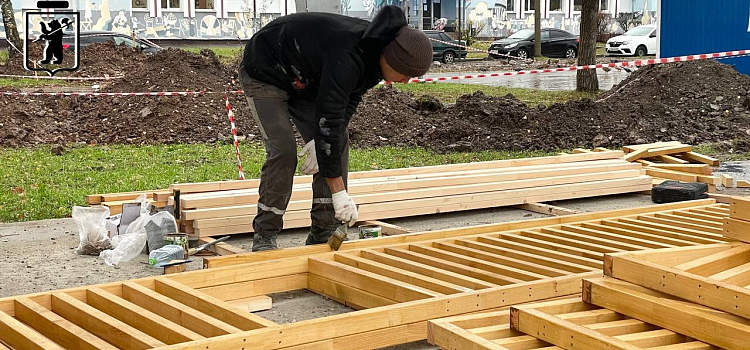 В ярославском парке монтируют новую сцену_306135