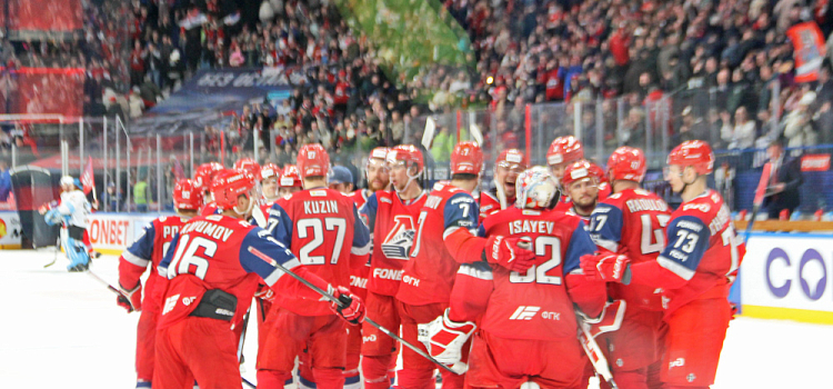 Ярославский «Локомотив» вернулся на вершину «Запада», переиграв минское «Динамо»