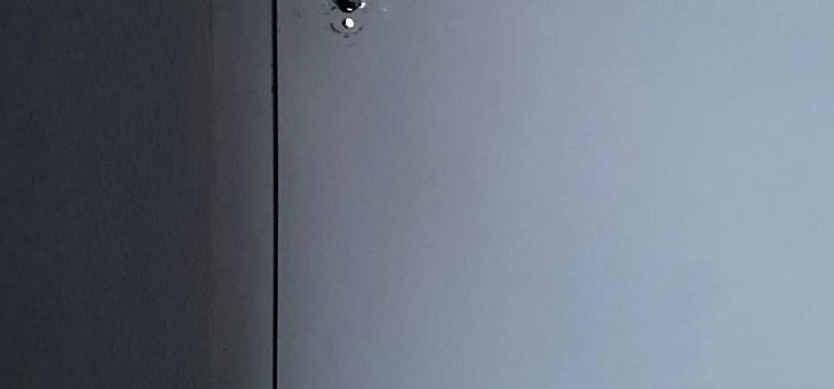 В ярославской высотке снова орудовали малолетние вандалы_310267