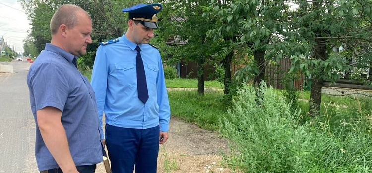 Жители Ростова Ярославской области опасаются за здоровье из-за проблем с канализацией