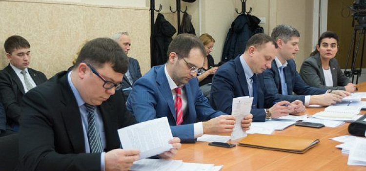 Комитет поддержал законопроект о запрете продажи алкоголя в праздники _91399