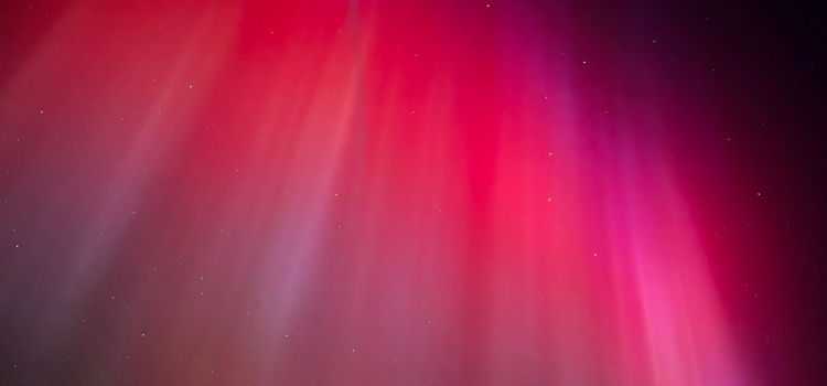 Из-за сильной магнитной бури над Ярославлем вспыхнуло северное сияние