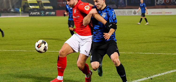 «Шинник» и «Спартак» сыграли в результативную ничью_306016