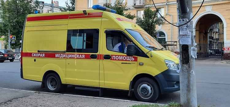 Ребенок скончался в больнице: мать отсудила у водителя из Рыбинска 150 тысяч рублей