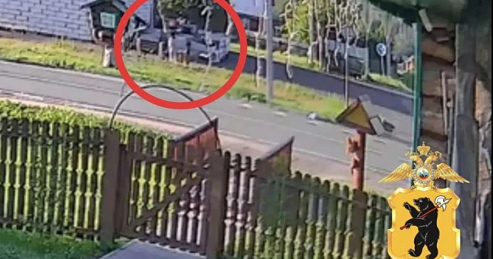 Подросток расстрелял автобусную остановку в селе Ярославской области