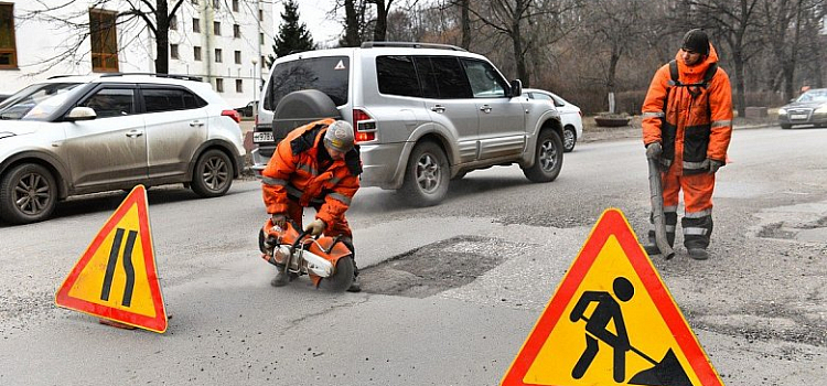 В Ярославле завершился ямочный ремонт на проспекте Толбухина