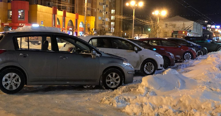 Ярославль встал в девятибалльные пробки