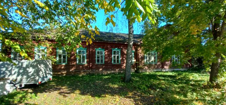 В Ярославской области за бесценок продают бывшую сельскую библиотеку_318691