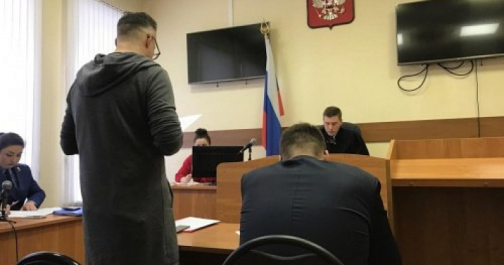 Эксперт по административному делу Кирилла Попутникова, который сфотографировал оскорбительную надпись в отношении Путина на стене ярославского УМВД: «Выяснить, к какому именно лицу обращено высказывание, не представляется возможным»