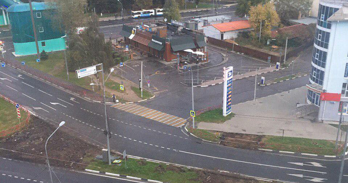 В Ярославле на одном из самых «загруженных» проспектов убрали пешеходный переход и разворот
