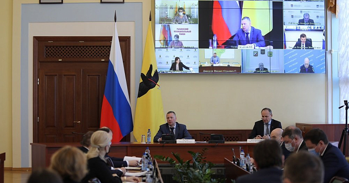 Михаил Евраев: «На дорогах региона будет усилен контроль за большегрузами»