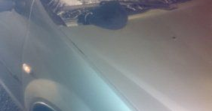 В Заволжском районе Ярославля водитель автомобиля «Рено Логан» сбил пешехода 