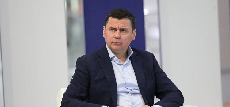 Губернатор провел заседание комиссии Государственного совета РФ по направлению «Молодежная политика»