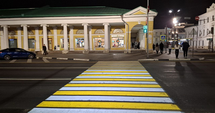 В Ярославской области планируют оснастить проекционной разметкой ещё более 330 пешеходных переходов