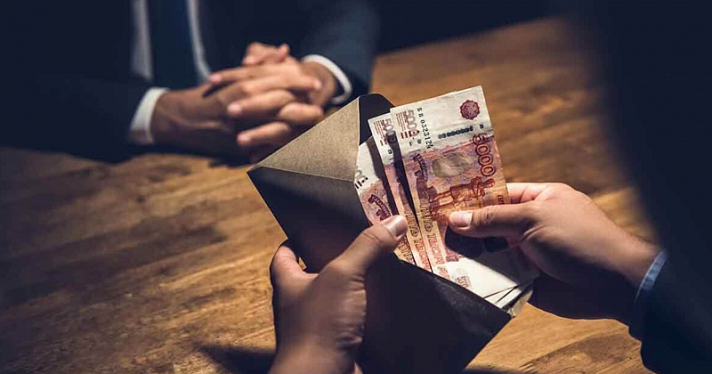 В Ярославле топ-менеджер нефтяной компании сядет в тюрьму за взятку и вымогательство