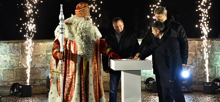 «НаШествие Дедов Морозов» – 2025 стало рекордным по числу участников_308715