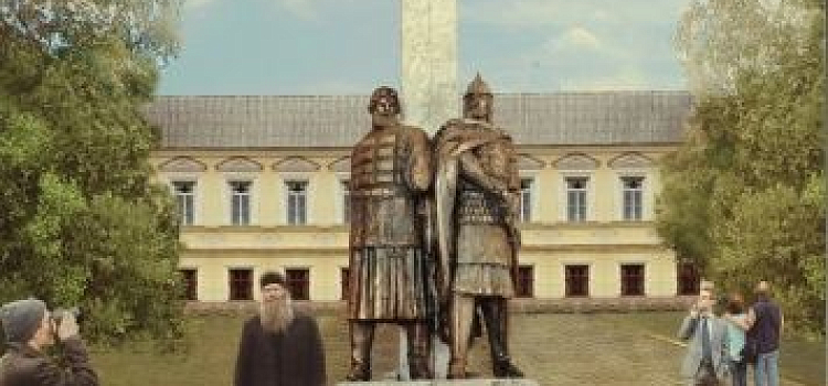 Памятник Минину и Пожарскому в Ярославле построят на «народные деньги»