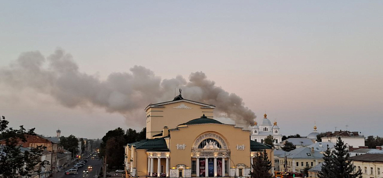 В центре Ярославля вспыхнул дом-памятник