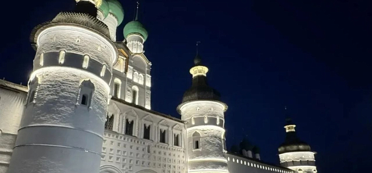 В Ярославской области стены Ростовского кремля украсит архитектурная подсветка