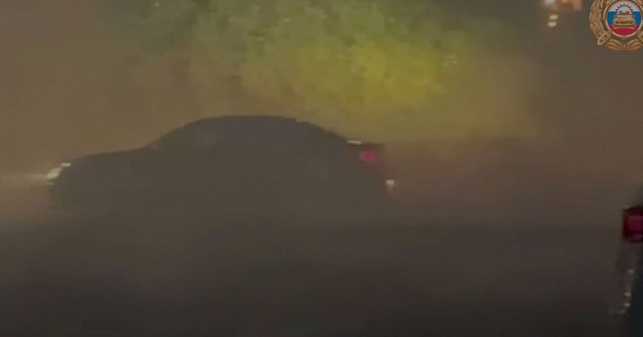 В Ярославле установили личность водителя, устроившего дрифт на набережной