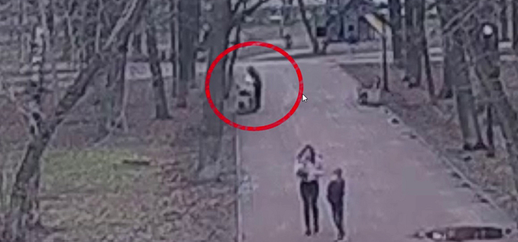 В Ярославле задержали 18-летнего курьера телефонных мошенников
