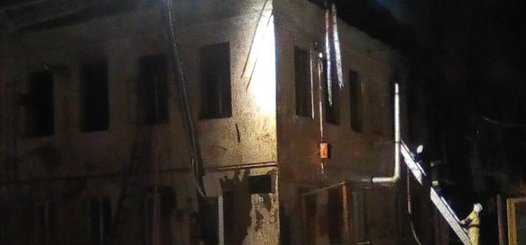 В Тутаеве сгорело бывшее здание военкомата