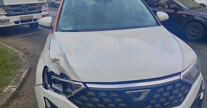 В Ярославле водитель сбил молодого человека