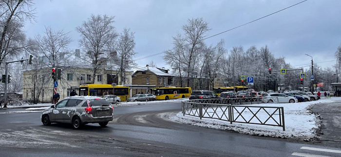Ярославцы просят сделать выделенную полосу для автобусов на дорогах Заволжского района 