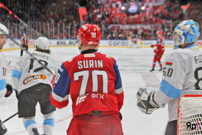 Ярославский «Локомотив» вернулся на вершину «Запада», переиграв минское «Динамо»