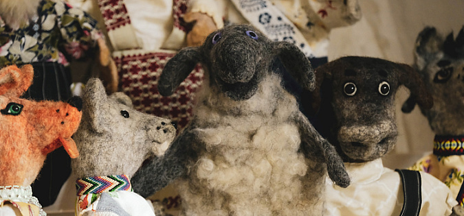 Новогодние подарки в Ярославле: где найти уникальные сувениры, изделия ремесленников и локальные бренды