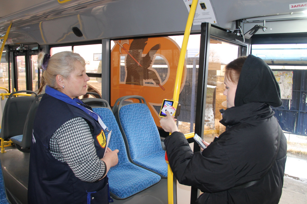 Нужно обратиться с заявлением: ярославским студентам рассказали, как воспользоваться льготой при оплате проезда в пригородном автобусе