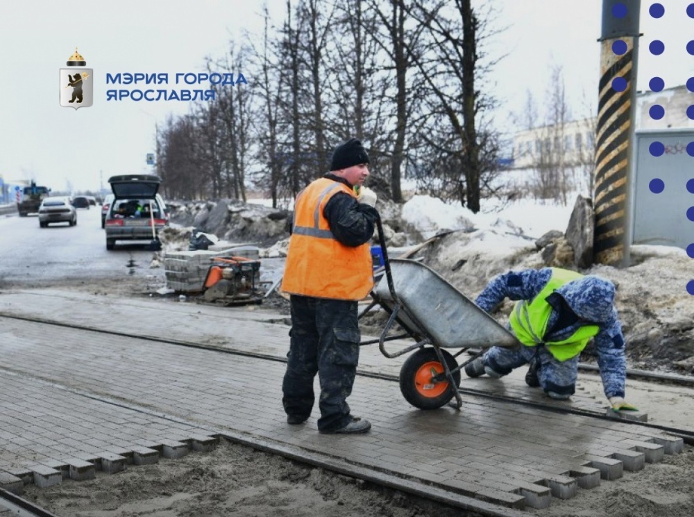 Нужно потерпеть: власти назвали сроки окончания ремонта трамвайного переезда на выезде из Дзержинского района