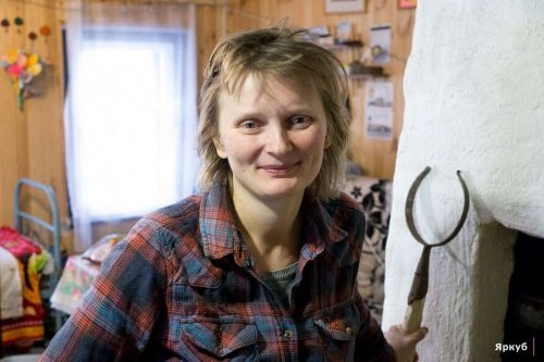 Вставшая на пути московских мусоровозов экоактивистка Анна Головина будет отрабатывать наказание в селе Толбухино