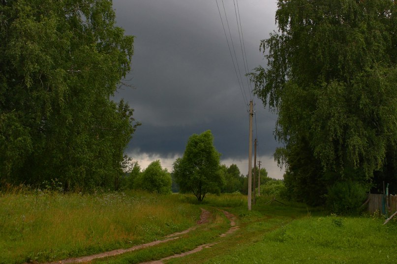 В Ярославской области утренняя гроза часть населенных пунктов оставила без света
