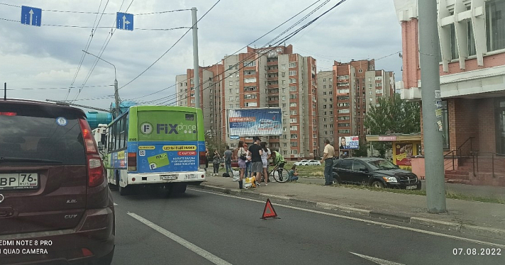 В Ярославле при столкновении автобусов пострадали пассажиры_217372