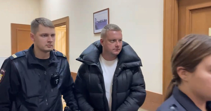 «Что-то переклинило в голове»: обвиняемому в поджоге ресторана ярославскому депутату избрали меру пресечения