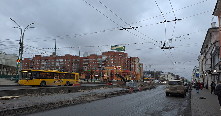 На улице Свободы в Ярославле может появиться клумба посреди дороги_256689