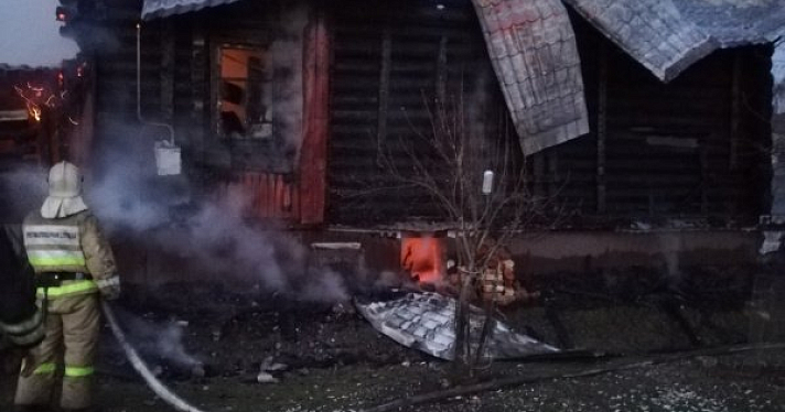 Ярославские следователи назвали предварительную причину пожара, в котором погибла женщина