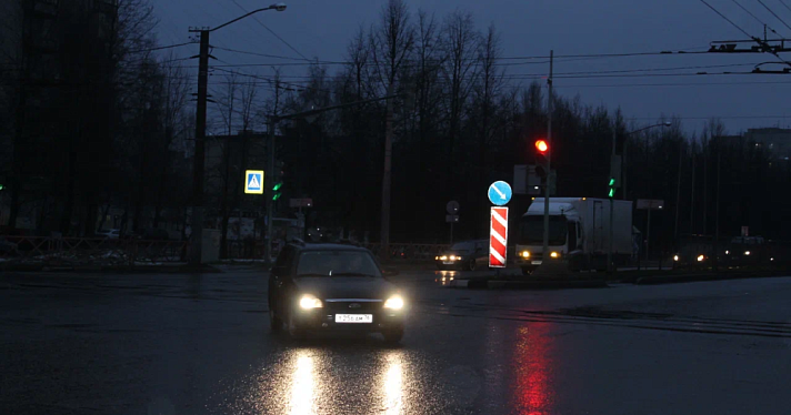 Две жительницы Ярославля добились компенсаций за падения на скользких дорогах города