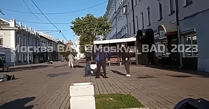 В центре Ярославля на улице Кирова произошла массовая драка_254534