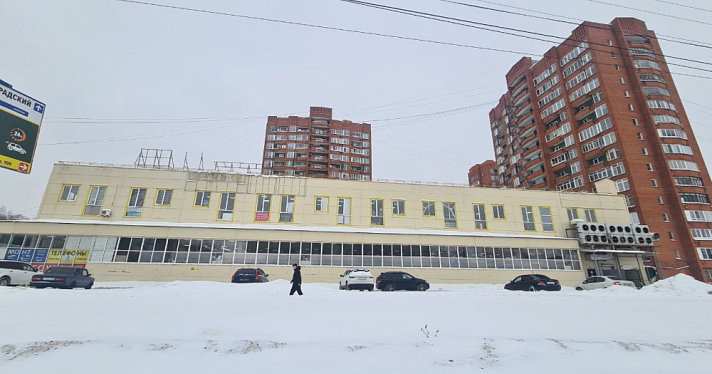 В Дзержинском районе Ярославля нашли незаконный торговый центр