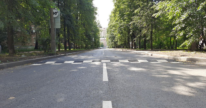 В Ярославле определили подрядчиков, которые займутся ремонтом 15 дорог в разных районах города